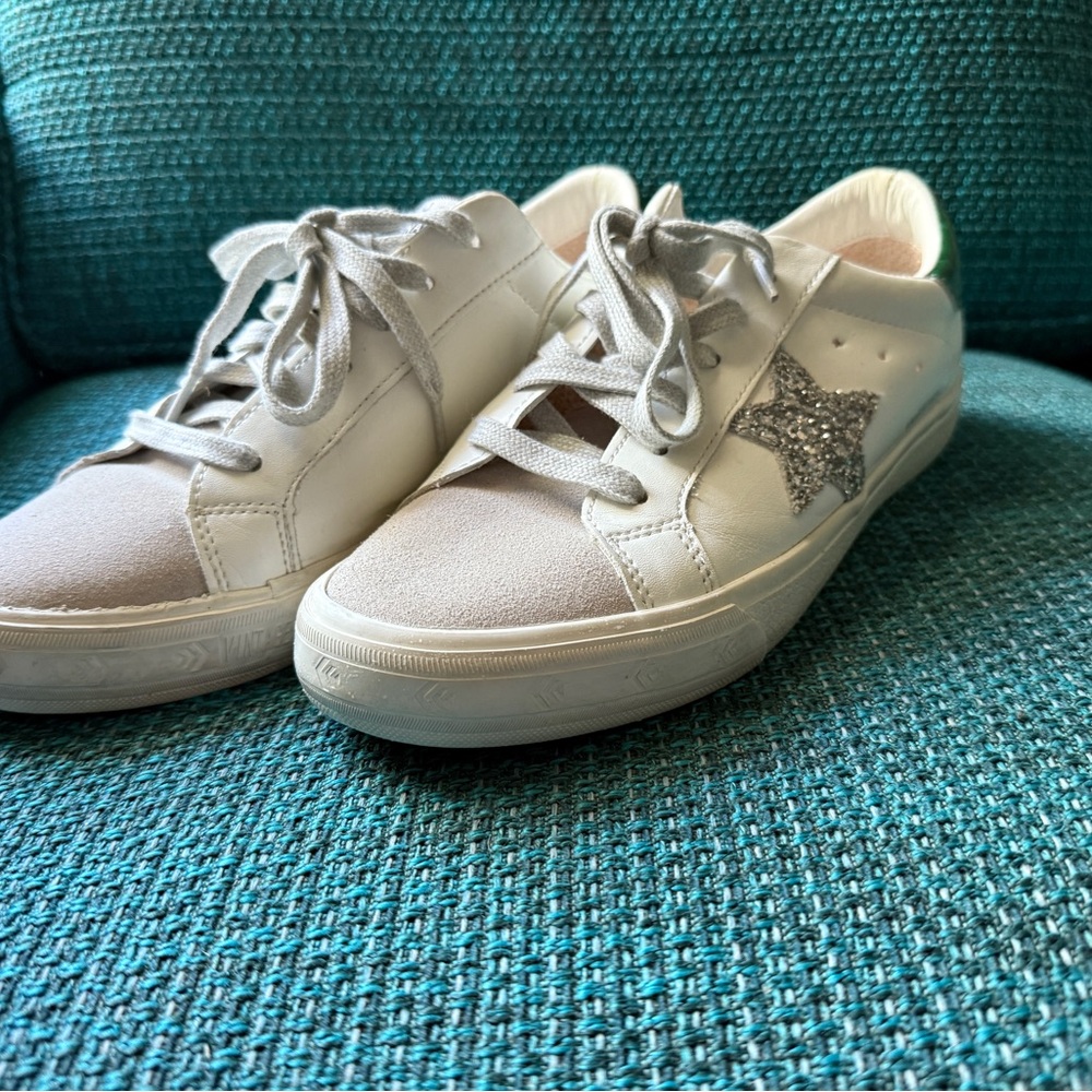 Vintage Havana White, Silver Star, Green Sneakers